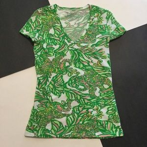 🌴 Lilly Pulitzer Elephant Tee